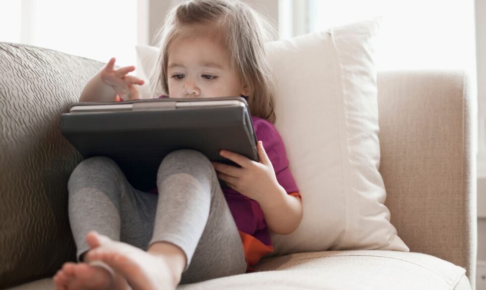 Children don't know how to use Magazines